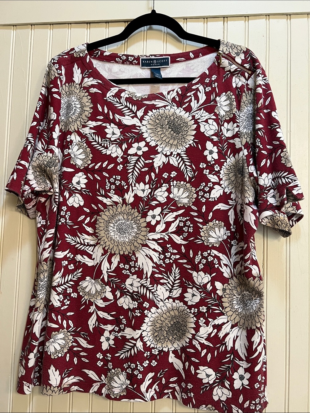 Karen Scott Burgundy Floral Short Sleeve Top